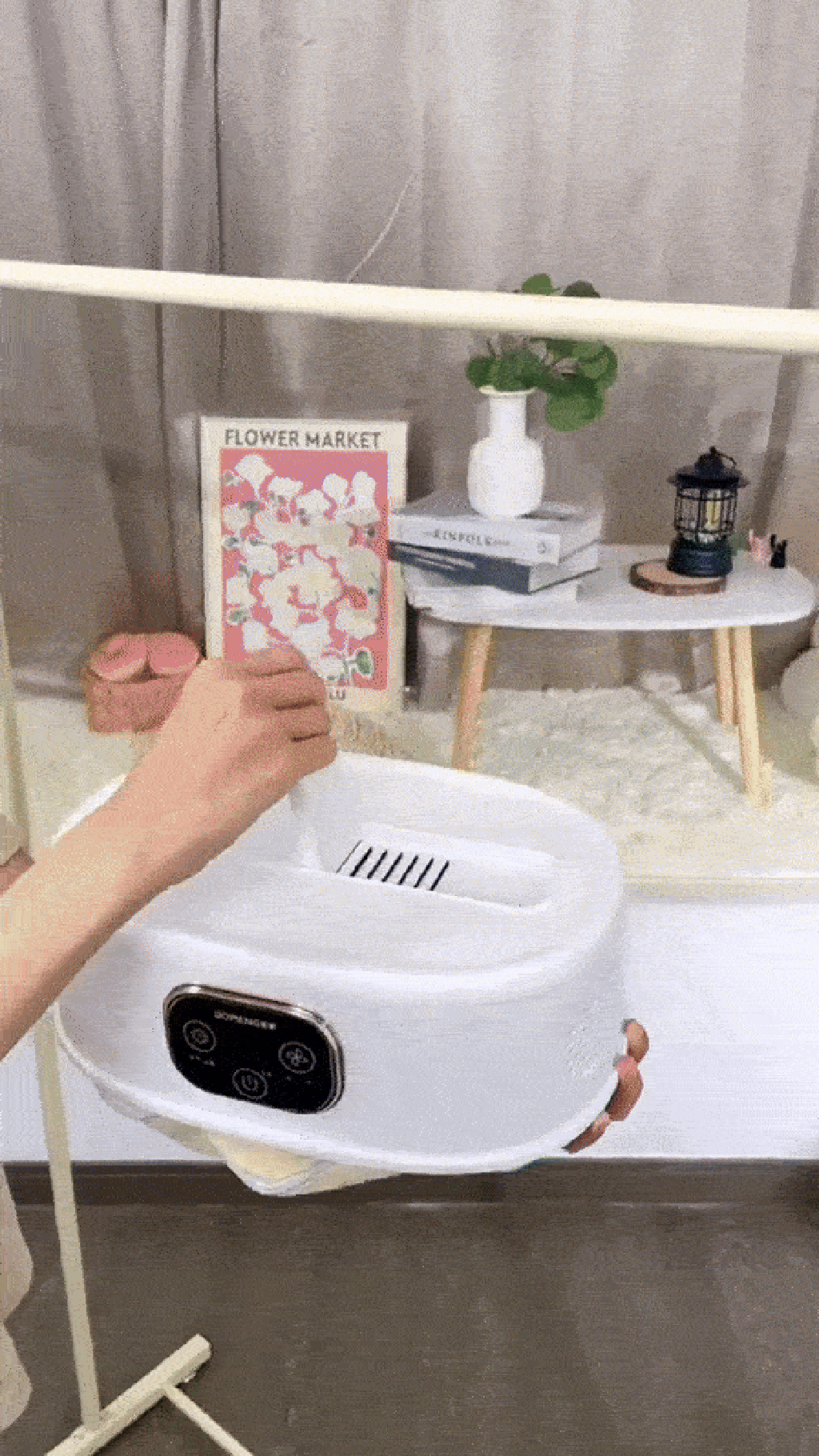 جهاز تجفيف الملابس المحمول